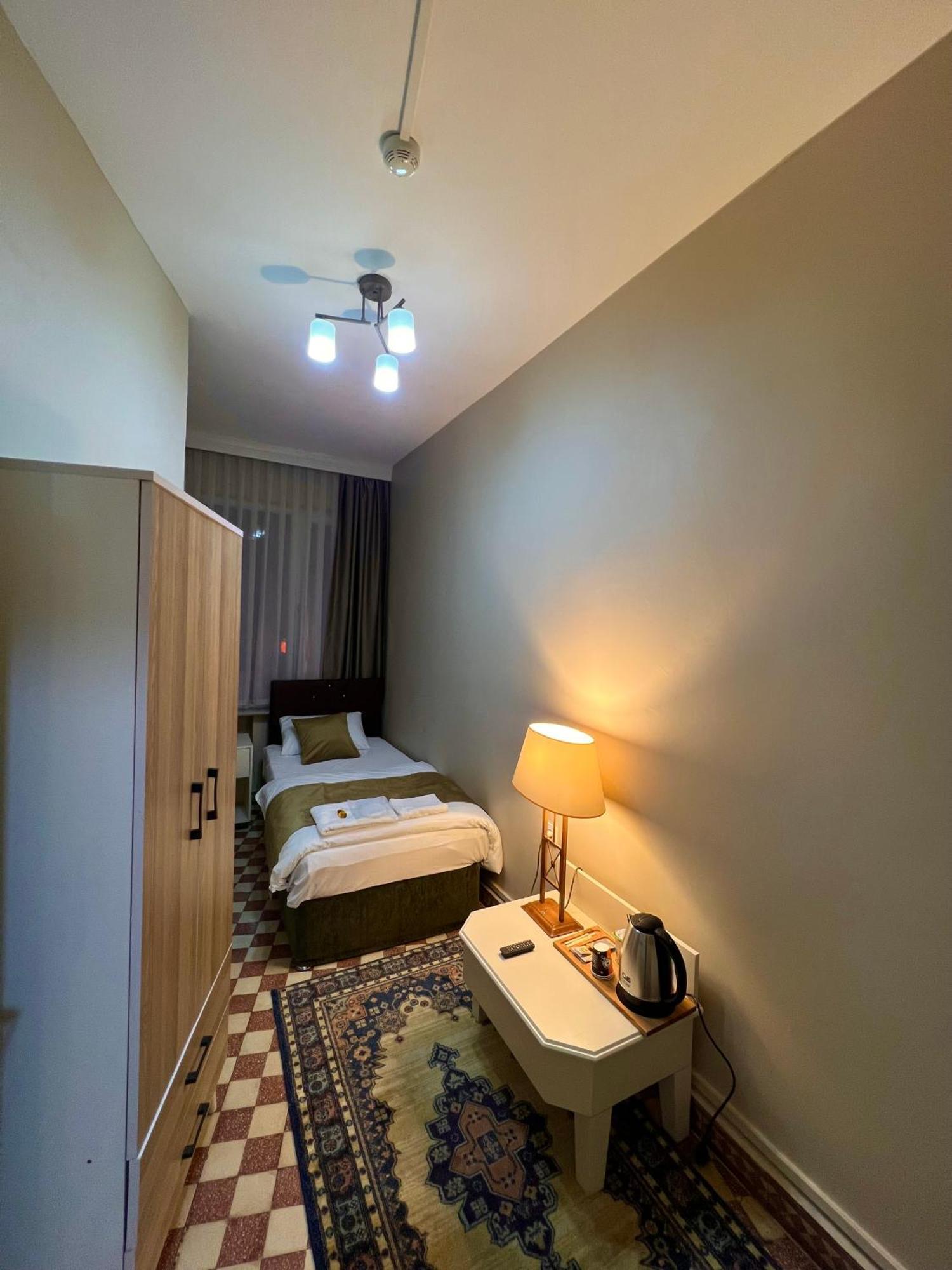 Findik Palas Otel Истанбул Екстериор снимка